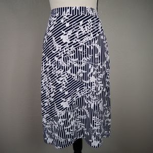 Sami and Jo Floral Patterned Stretch Knit Skirt Size XL